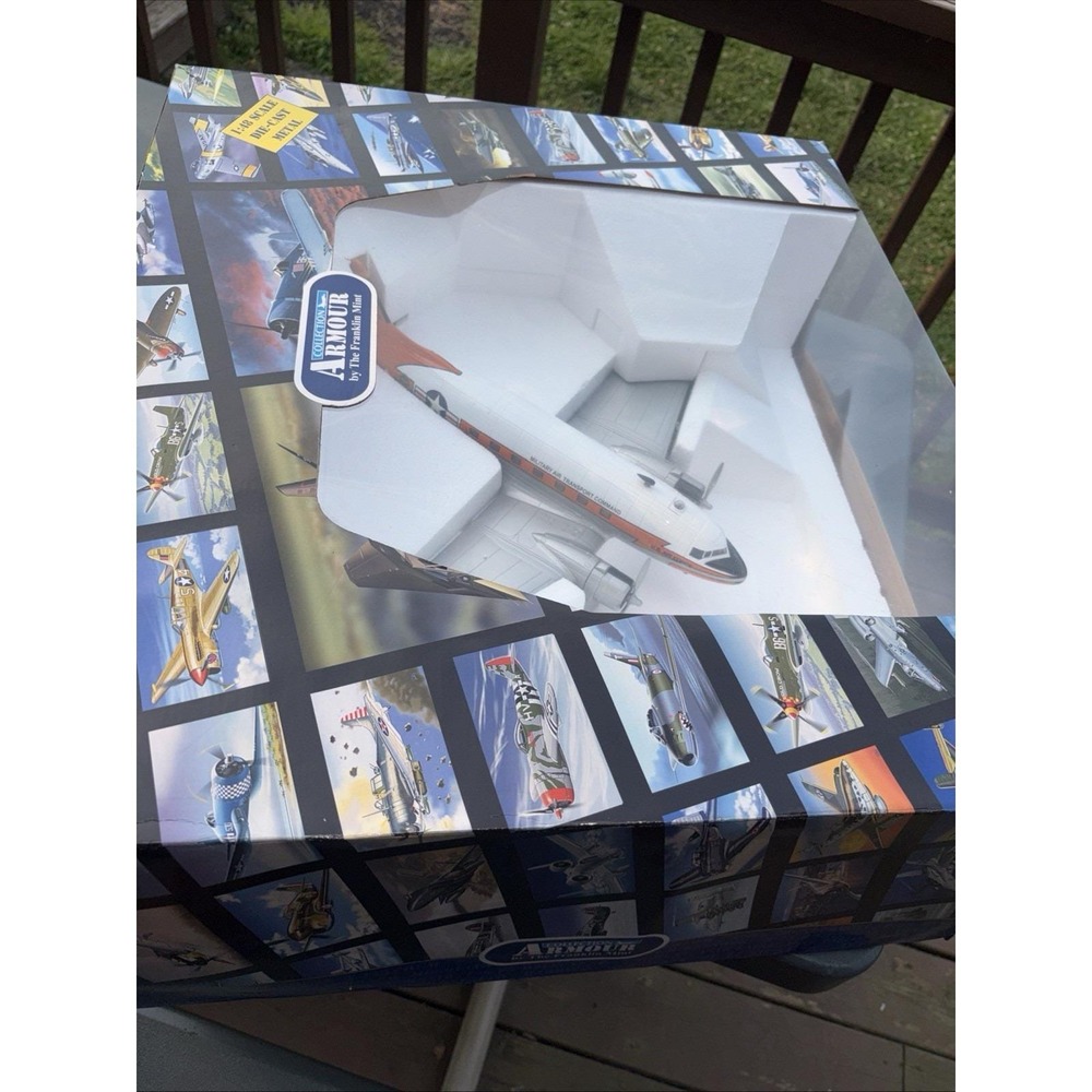 Franklin Mint Armour B11E058 1/48 C-47 USAF Military Transport Command 201 - Picture 3 of 10